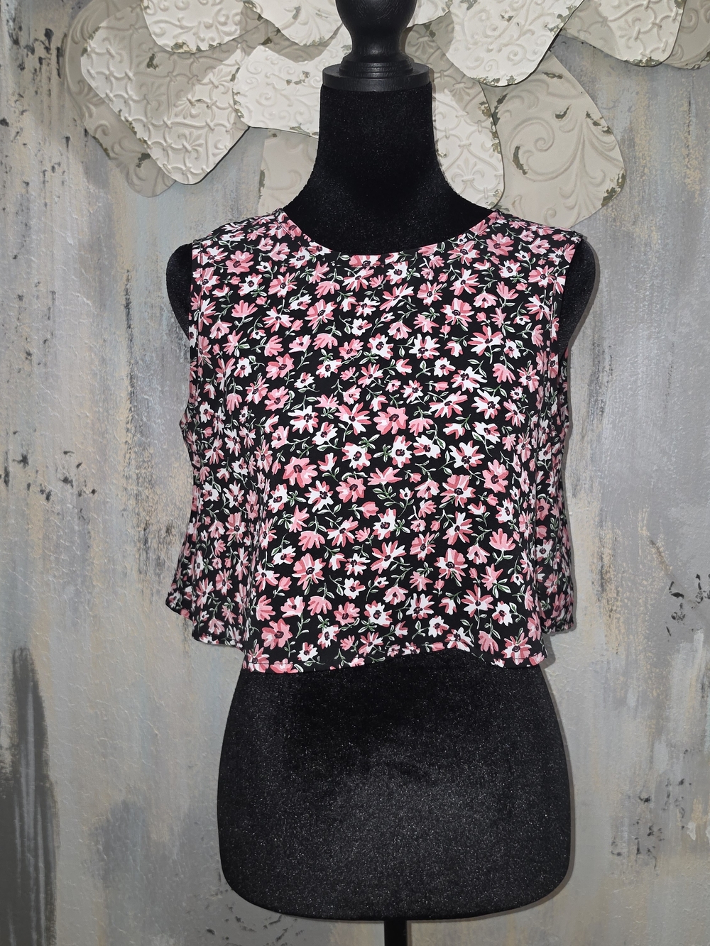 SHEIN Black Crop Top with Pink and White Floral Pattern